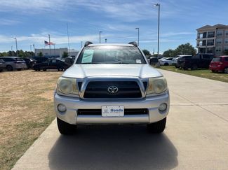 Used 2005 Toyota Tacoma PreRunner RWD video 3