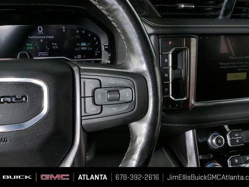 Certified 2023 GMC Yukon Denali Ultimate w/ LPO, Floor Liner Package AWD/4WD image 11