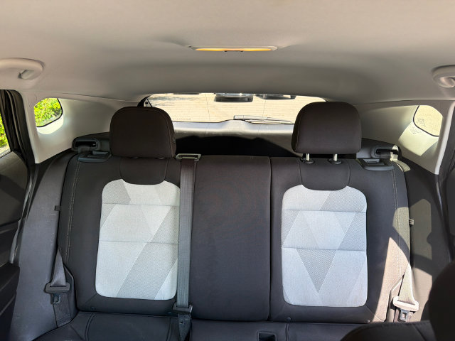 Used 2025 Chevrolet Trax LS FWD image 32