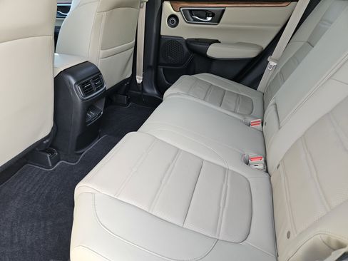 Used 2019 Honda CR-V Touring image 30