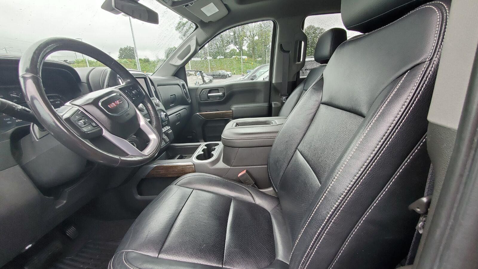 Used 2020 GMC Sierra 1500 Elevation w/ Elevation Value Package AWD/4WD image 3