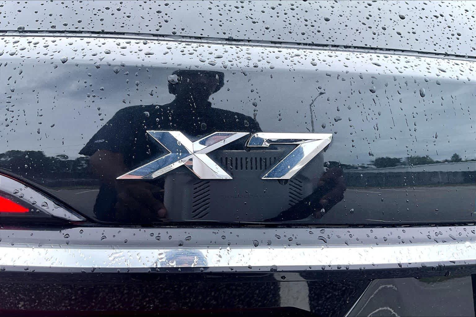Used 2023 BMW X7 xDrive40i w/ Premium Package AWD/4WD image 31
