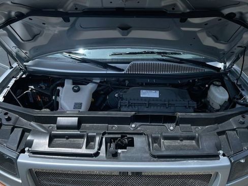 Used 2025 GMC Savana 2500 w/ Driver Convenience Package RWD image 28
