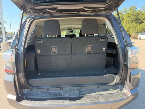 Used 2021 Toyota 4Runner SR5 image 17