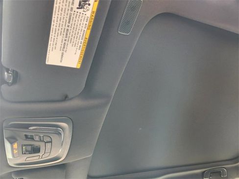 New 2025 Toyota Crown Signia image 18