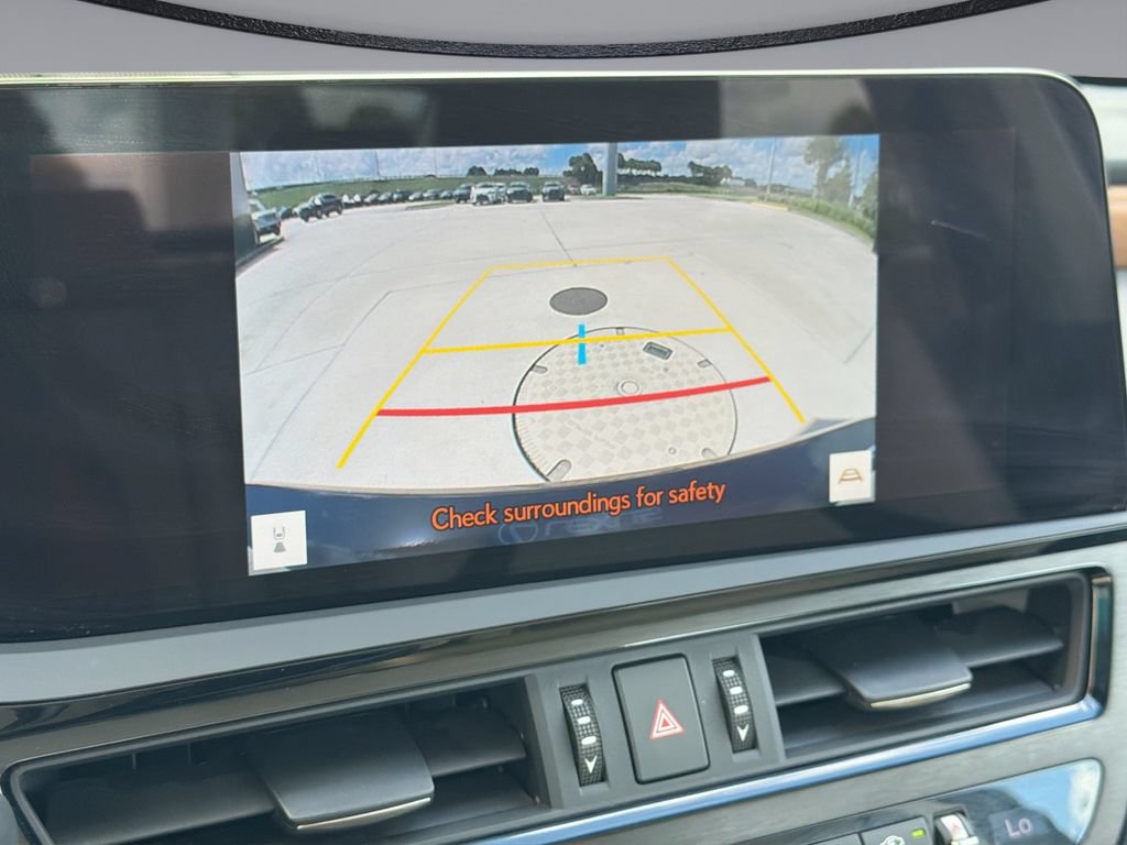 Certified 2024 Lexus ES 350 w/ Premium Package FWD image 24