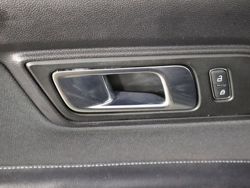 Used 2020 Ford Mustang Coupe RWD image 20