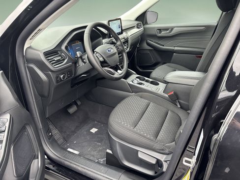 New 2026 Ford Escape Active w/ Cold Weather Package AWD/4WD image 19