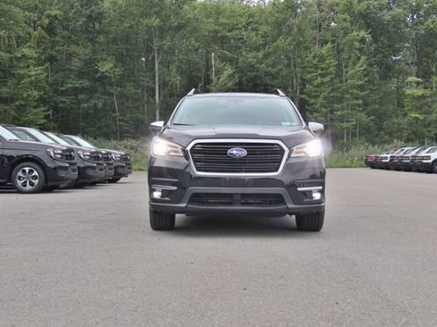 Used 2019 Subaru Ascent Touring AWD/4WD image 11