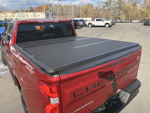 Certified 2020 Chevrolet Silverado 1500 LT Trail Boss w/ Convenience Package image 18