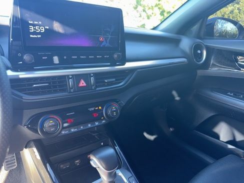 Used 2022 Kia Forte GT w/ GT2 Package image 10