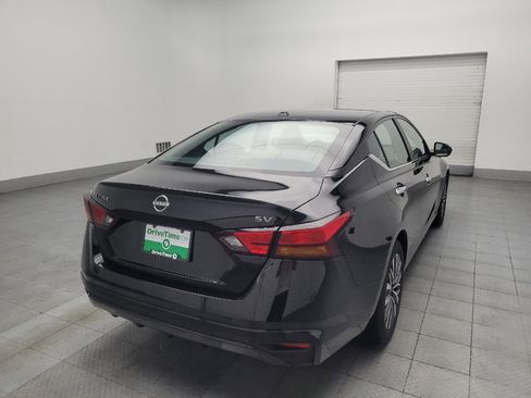 Used 2024 Nissan Altima 2.5 SV image 9