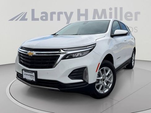 Used 2024 Chevrolet Equinox LT AWD/4WD image 1