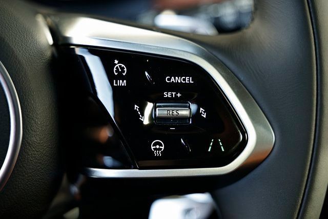 New 2026 Jaguar F-PACE R-Dynamic S AWD/4WD image 41