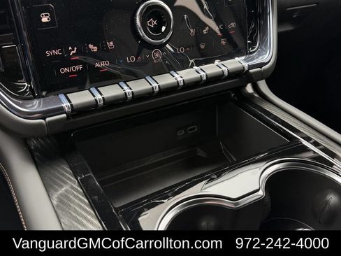 New 2026 GMC Yukon XL AT4 w/ AT4 Premium Package AWD/4WD image 18