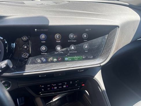Used 2023 Buick Envision Essence w/ Sport Touring Package FWD image 12
