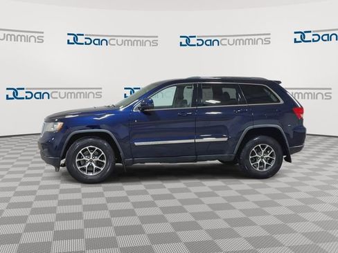 Used 2012 Jeep Grand Cherokee Laredo w/ Laredo E Group AWD/4WD image 6