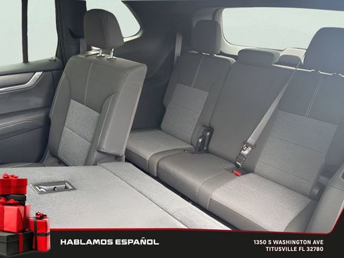 Certified 2025 GMC Acadia Elevation image 23