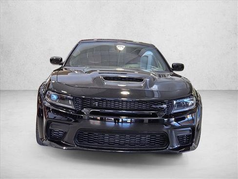 Used 2022 Dodge Charger SRT Hellcat w/ Harman/Kardon Audio Group image 2