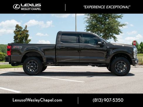 Used 2024 Ford F250 Lariat w/ Lariat Ultimate Package AWD/4WD image 2