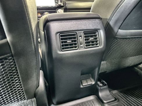 Used 2024 Toyota 4Runner TRD Off-Road Premium w/ Moonroof Package AWD/4WD image 29