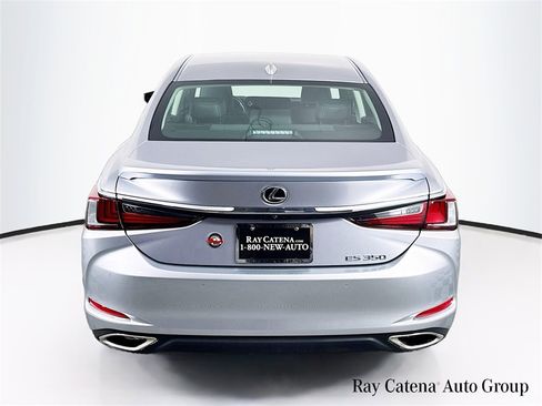 Certified 2025 Lexus ES 350 w/ Premium Package image 6
