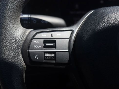Used 2023 Honda Accord EX image 15