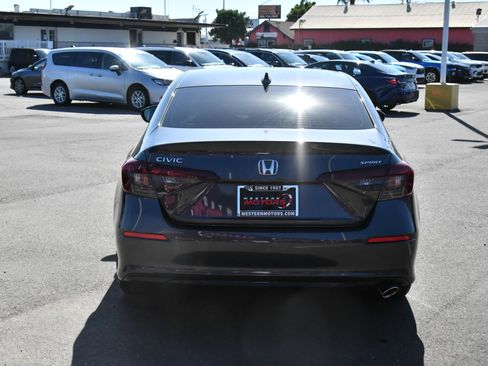 Used 2025 Honda Civic Sport image 7