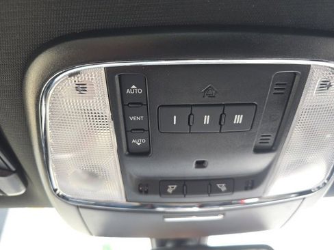 Certified 2022 Dodge Charger R/T w/ Plus Group image 26