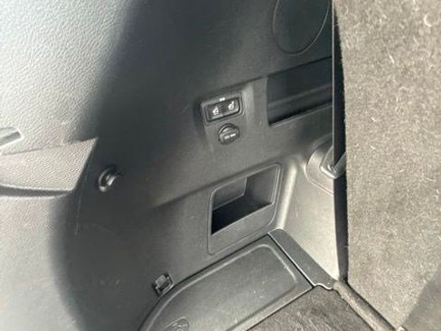 Used 2022 Kia Telluride S AWD/4WD image 14
