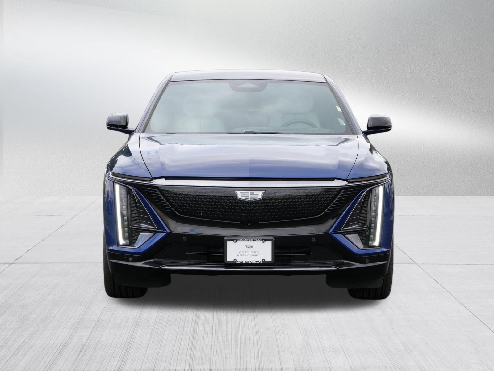 Certified 2024 Cadillac Lyriq Sport AWD/4WD image 2