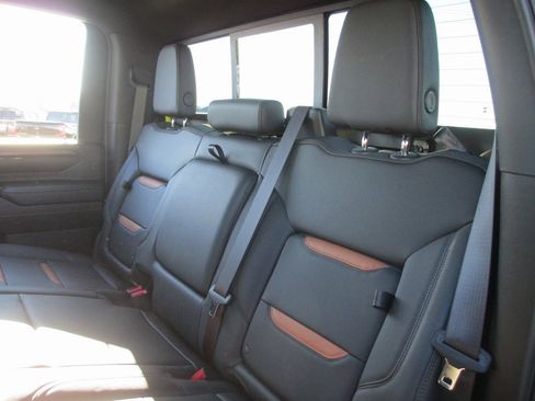 Certified 2024 GMC Sierra 2500 AT4 w/ AT4 Premium Plus Package image 23