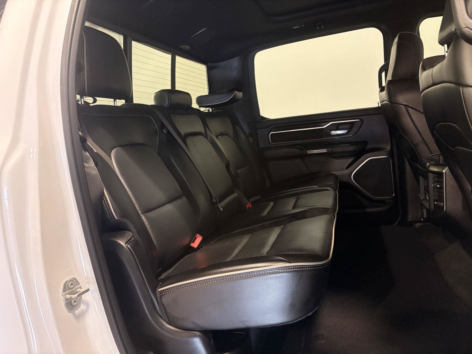 Used 2024 RAM 1500 Laramie AWD/4WD image 55