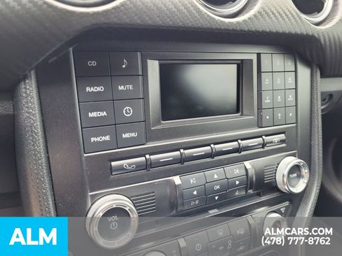 Used 2015 Ford Mustang V6 image 10