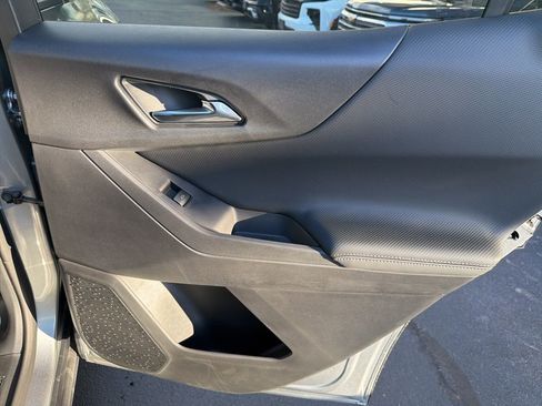 New 2026 Chevrolet Equinox LT w/ Convenience Package II image 34