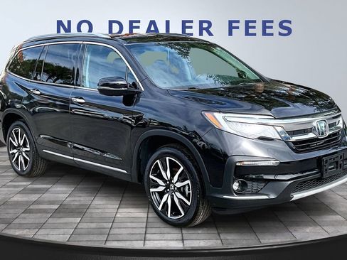 Used 2020 Honda Pilot Touring image 3