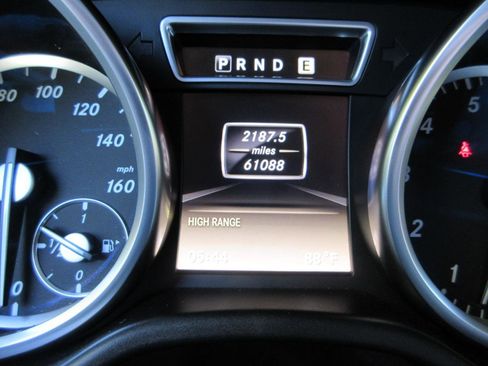 Used 2015 Mercedes-Benz G 550 image 4