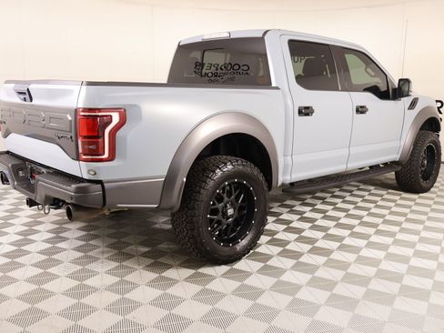 Used 2018 Ford F150 Raptor w/ Equipment Group 802A Luxury image 23