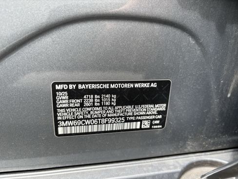 Used 2026 BMW 330i Sedan w/ Convenience Package RWD image 35