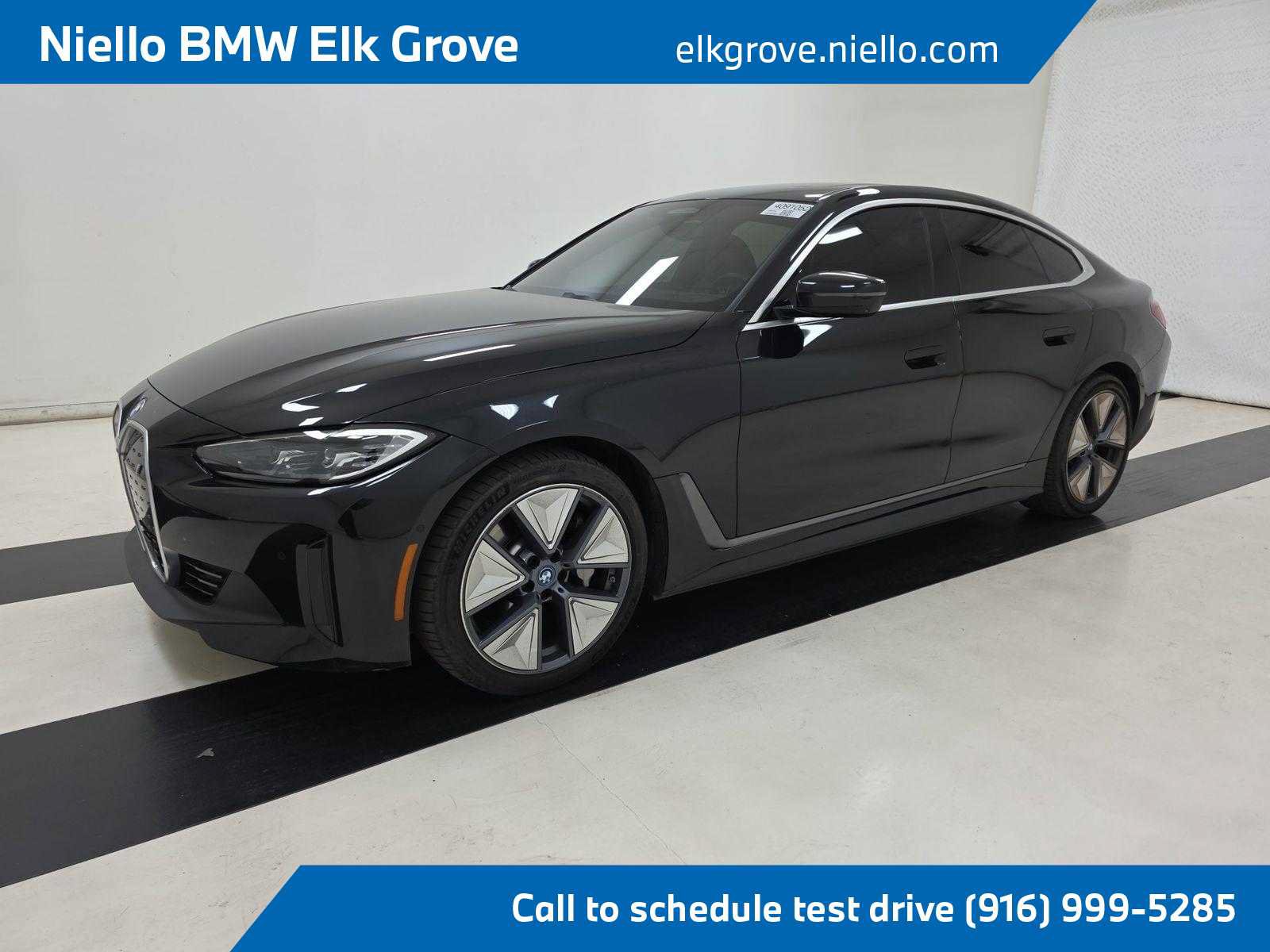 Used 2023 BMW i4 eDrive40 RWD image 1