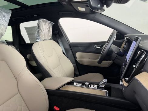 New 2026 Volvo XC60 T8 Plus w/ Protection Package Premier AWD/4WD image 6