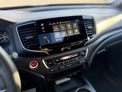 Used 2022 Honda Passport TrailSport image 19