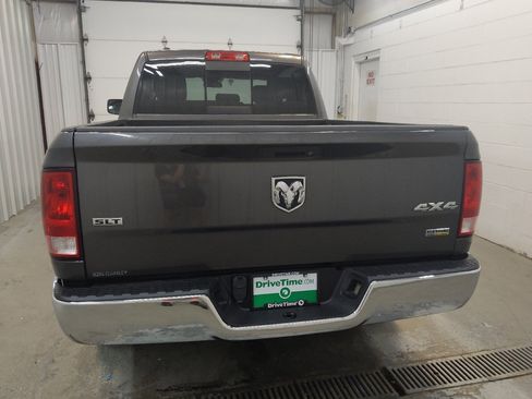 Used 2017 RAM 1500 Classic SLT AWD/4WD image 6