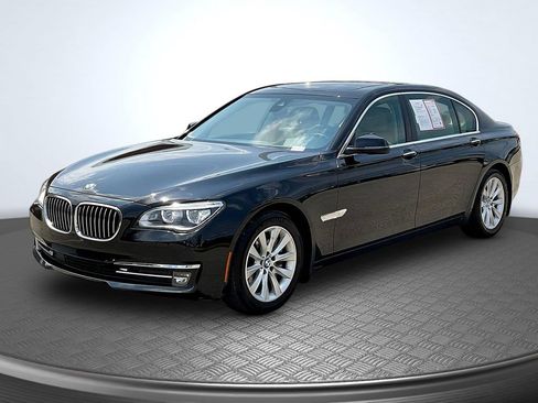 Used 2015 BMW 740Li xDrive AWD/4WD image 4