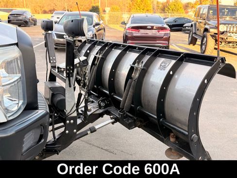 Used 2015 Ford F250 XL w/ Power Equipment Group image 6