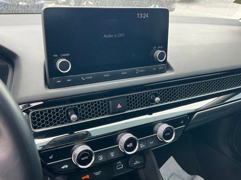 Used 2022 Honda Civic EX image 17