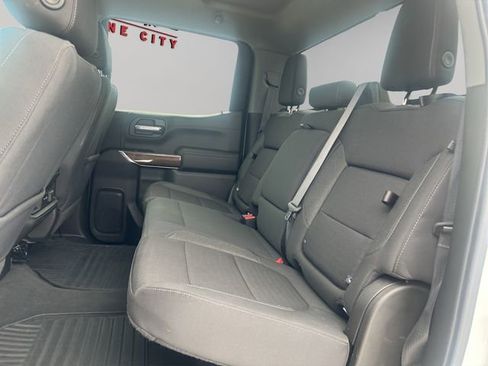 Used 2021 Chevrolet Silverado 1500 RST w/ Z71 Off-Road Package image 15