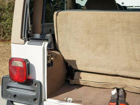 Used 2002 Jeep Wrangler Sahara AWD/4WD image 77