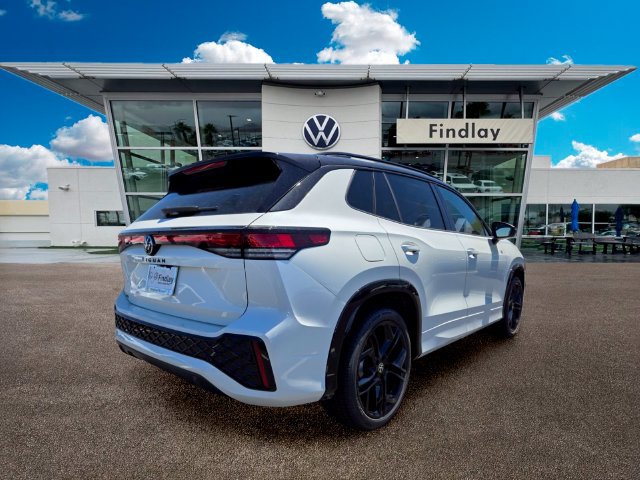 New 2026 Volkswagen Tiguan SE R-Line FWD image 4