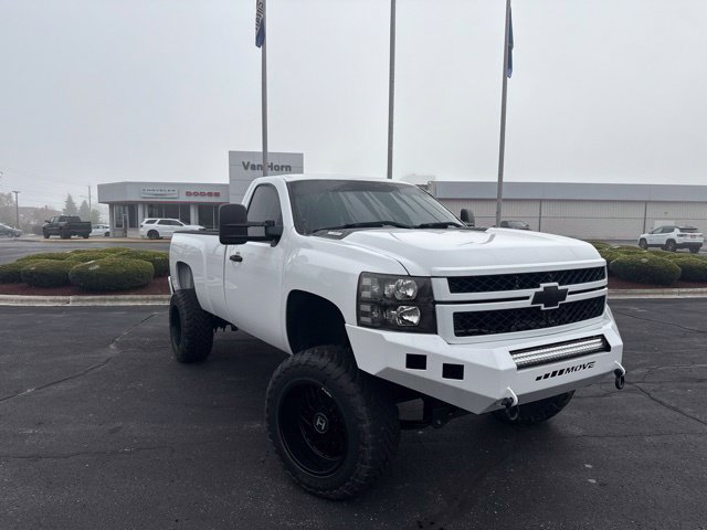 Used 2014 Chevrolet Silverado 3500 W/T w/ Snow Plow Prep Package AWD/4WD image 8